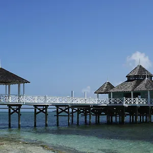 Kamalame Cay Blanket Sound